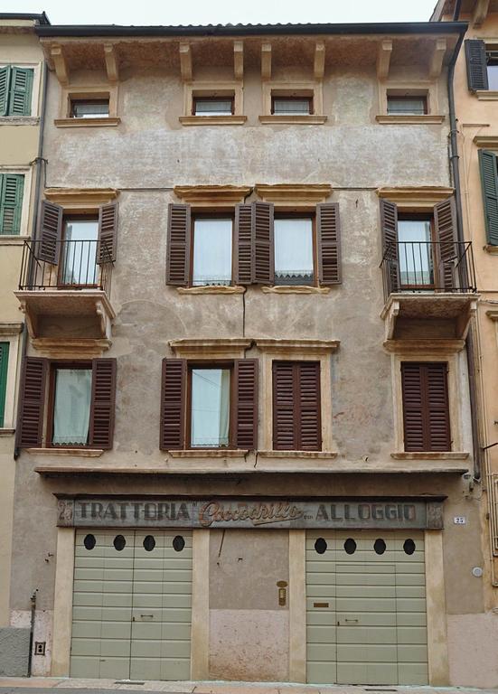 Apartamento Residenza Carducci Centro Storico Verona Habitación foto